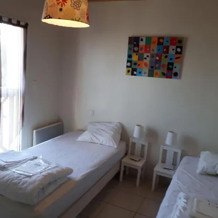 Maison T3 Terrain Clos Piscine Dom wakacyjny