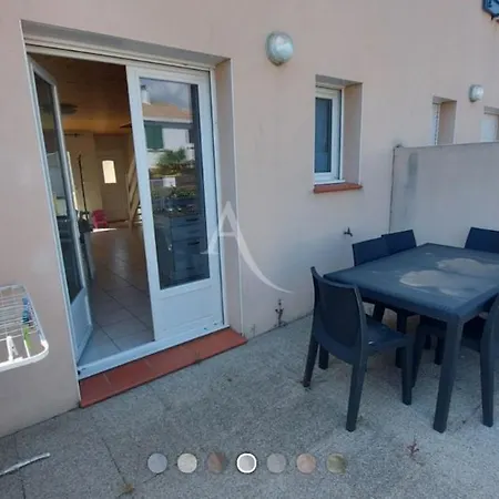Dom wakacyjny Maison T3 Terrain Clos Piscine